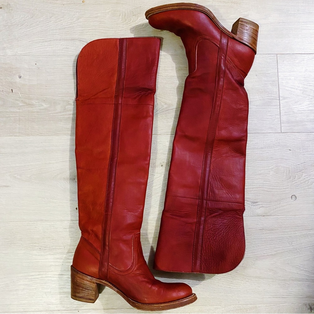 SOLD - Picture 2 of 10